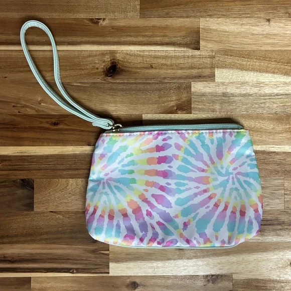 Travel Bag: Betsey Johnson Luv Tie Dye Wristlet Pouch - Picture 1 of 3